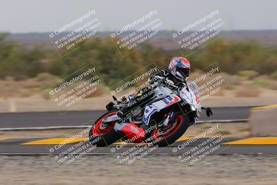 media/Sep-11-2022-SoCal Trackdays (Sun) [[81b7e951af]]/Turn 7 (1145am)/